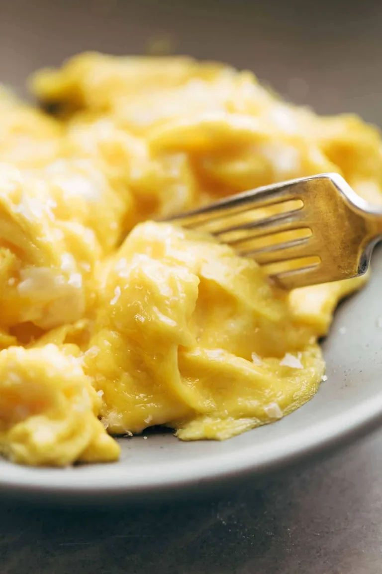 1778170265 820 28 Best Brunch Recipes For A Crowd Sweet Savory