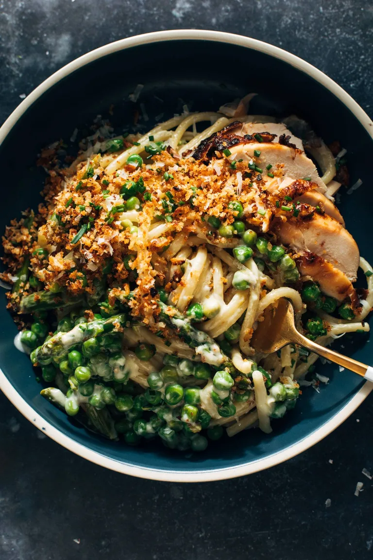 1778170313 699 30 Light and Bright Spring Dinner Recipes