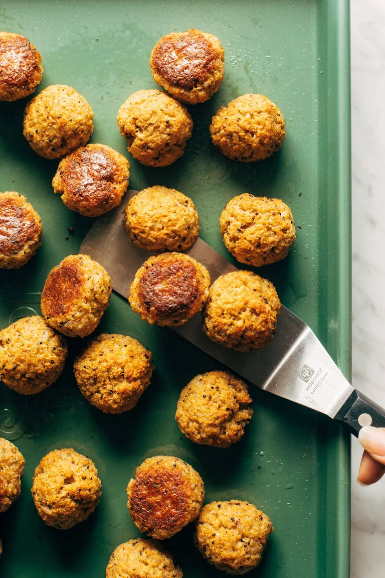 1778170388 767 45 Actually Delicious Vegetarian Dinner Recipes