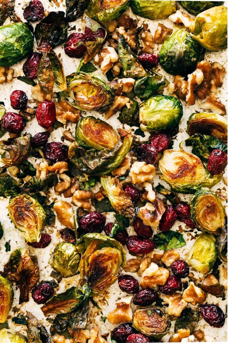 1778170585 975 25 Favorite Thanksgiving Sides Pinch of Yum
