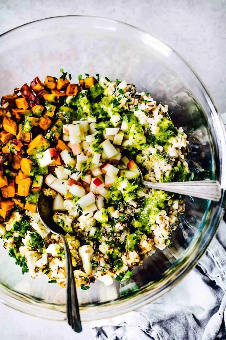 1778170596 597 25 Favorite Thanksgiving Sides Pinch of Yum