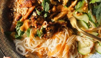 Peanut Chicken Bowls scaled