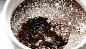 Viral Brownie Pudding for Two